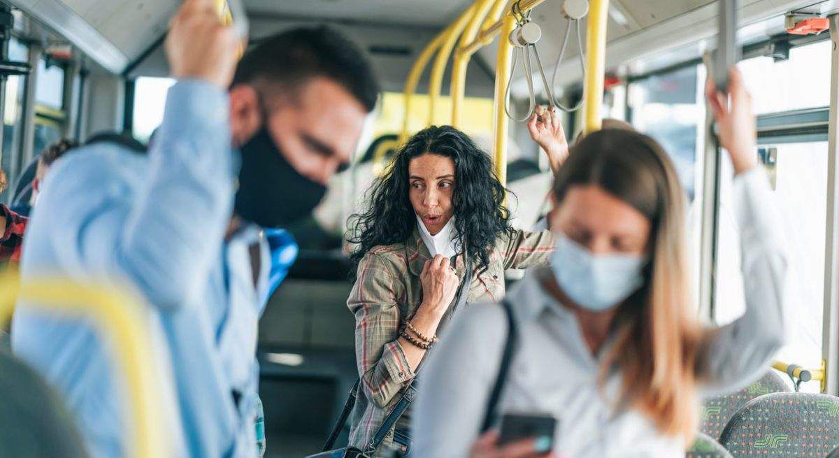 Las mascarillas dejarán de ser obligatoria en el transporte público en los próximos días