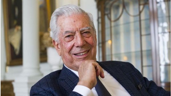 Vargas Llosa cancela su asistencia al acto de conmemoración del 30 aniversario de la ULPG por prescripción médica