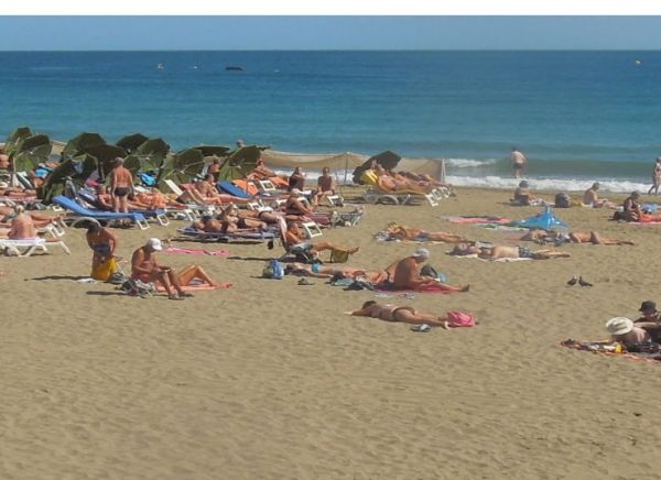 Canarias principal destino de extranjeros en abril