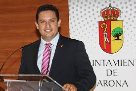 El PSOE pide al alcalde de Arona y al ex concejal de Urbanismo que entreguen sus actas