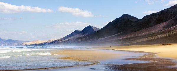 Cuatro playas canarias entre las 10 mejores de España