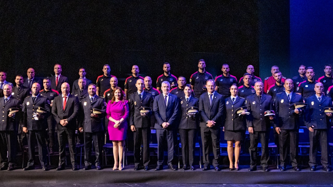 El Gobierno recupera la celebración del Día de la Policía Canaria