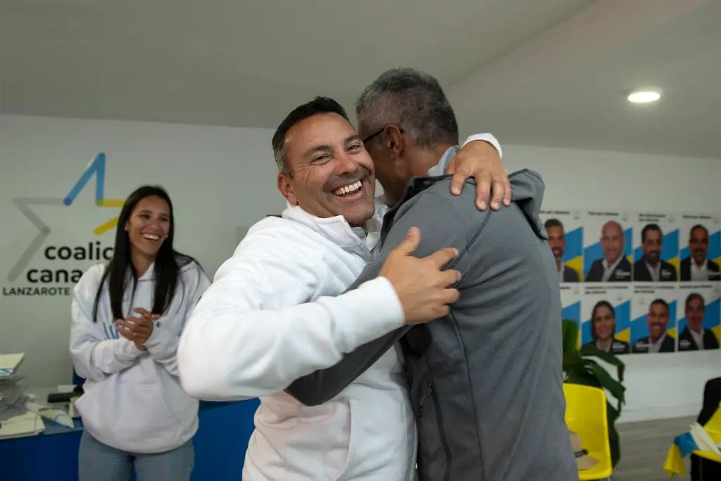 Oswaldo Betancort (CC) presidirá el Cabildo de Lanzarote al adelantar al PSOE por 69 votos