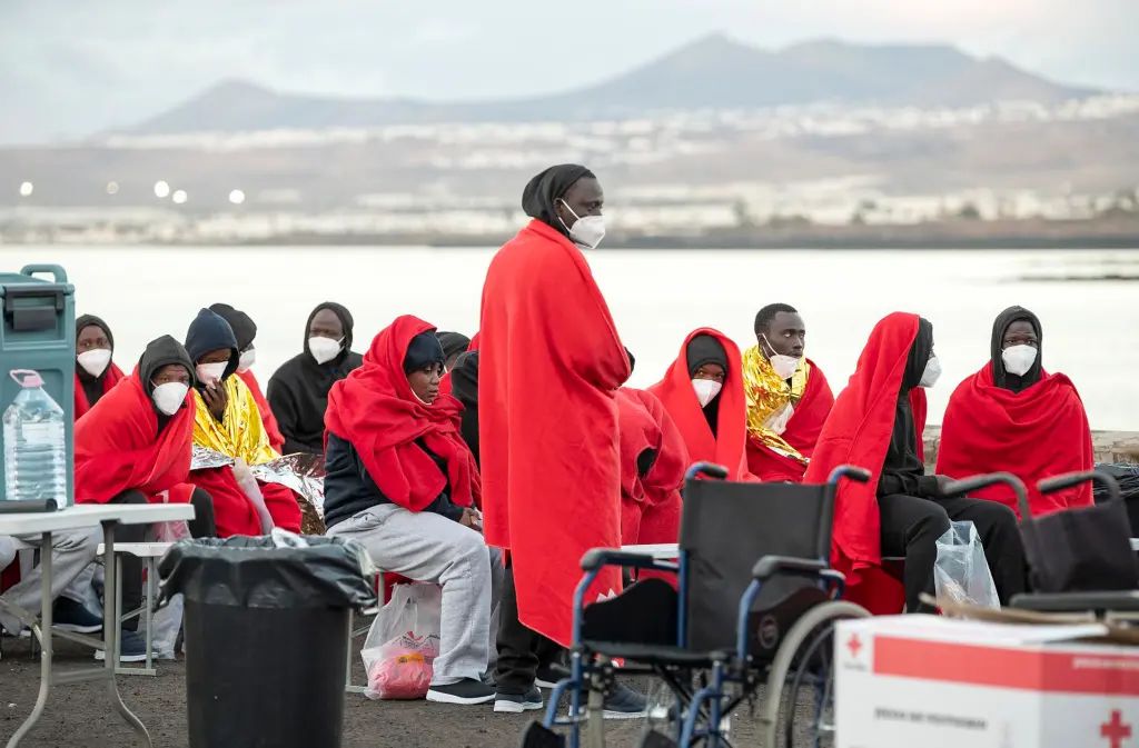 Ascienden a 8 los  fallecidos durante los tres días de travesía de una neumática a Lanzarote