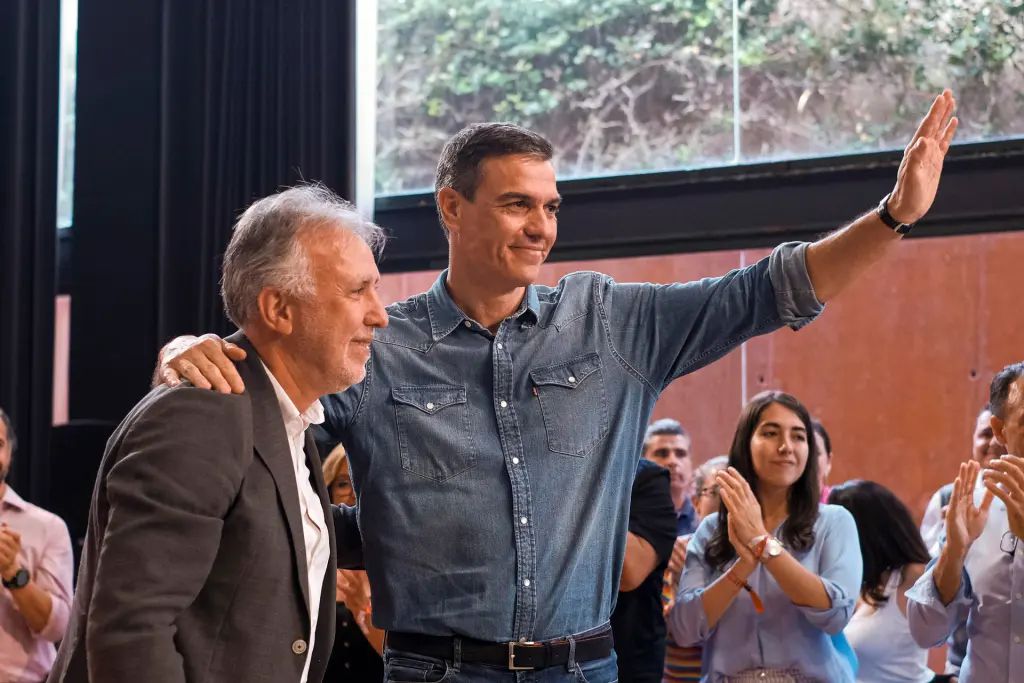 Torres anuncia una ley para hacer cumplir los tiempos de espera en Sanidad