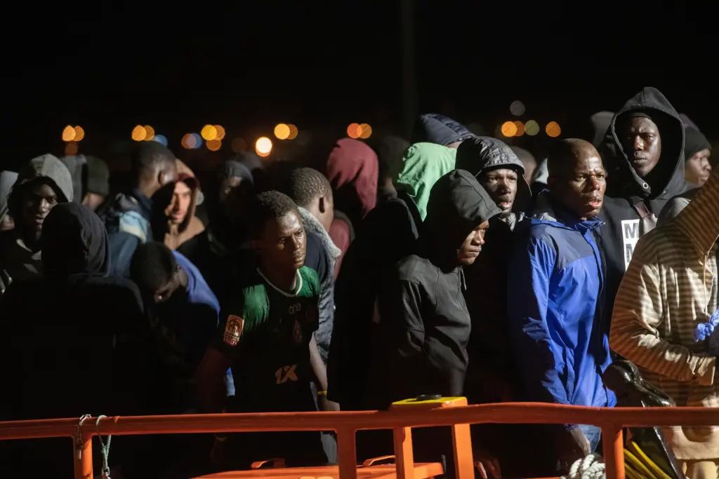 Canarias supera la llegada de 500 migrantes en embarcaciones irregulares