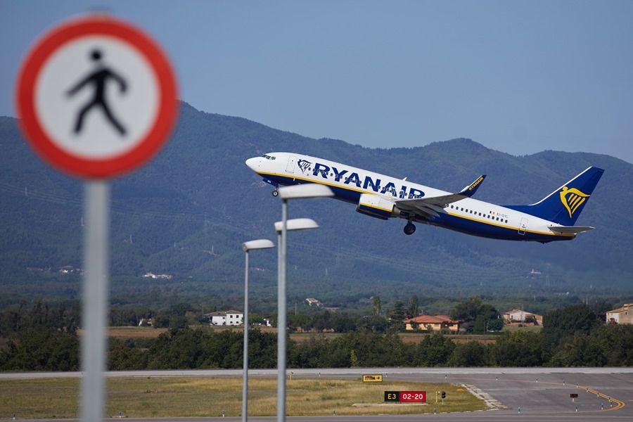 Ryanair gana 2.180 millones de euros en su primer semestre fiscal