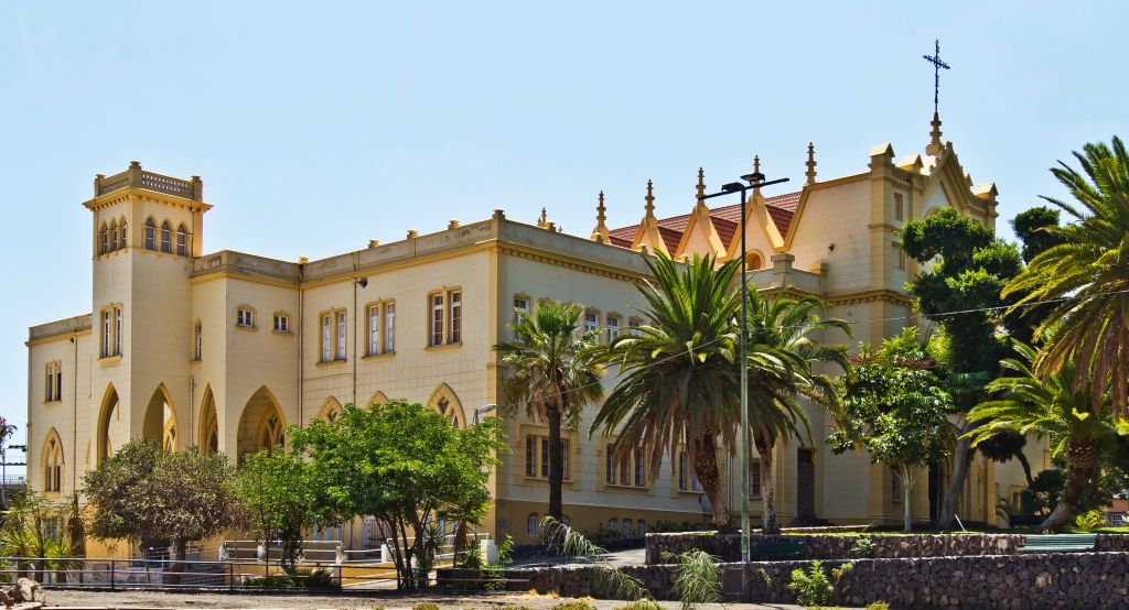 El museo Rodin en Tenerife es 'un capricho político' injustificable